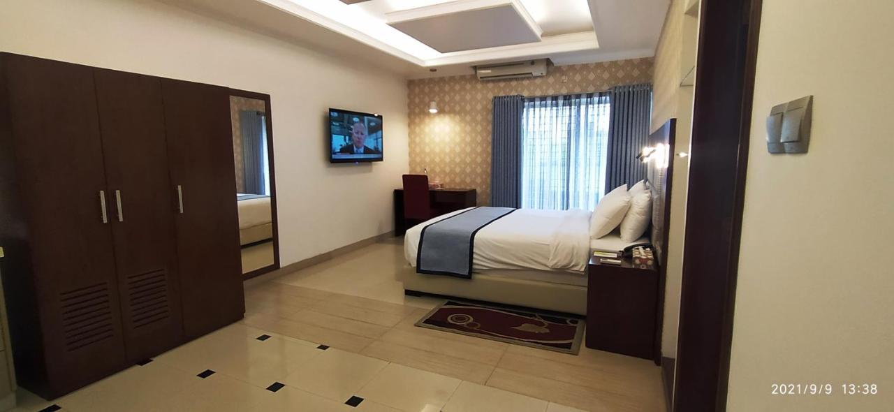Nascent Gardenia Residence Дака Екстериор снимка