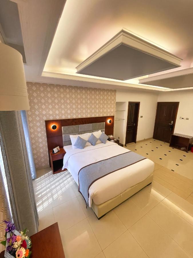 Nascent Gardenia Residence Дака Екстериор снимка